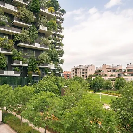 Free Wi-fi - A/c - Vertical Tower - Garibaldi Apartment *