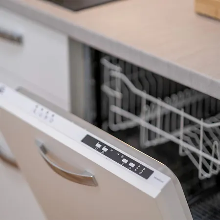 Gohost - Hideaway A Few Minutes From Milán