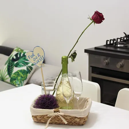 La Corte Dei Creativi Lussuoso In Centro 아파트 *