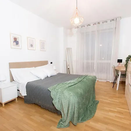 Ihost Luxury - Savona 112