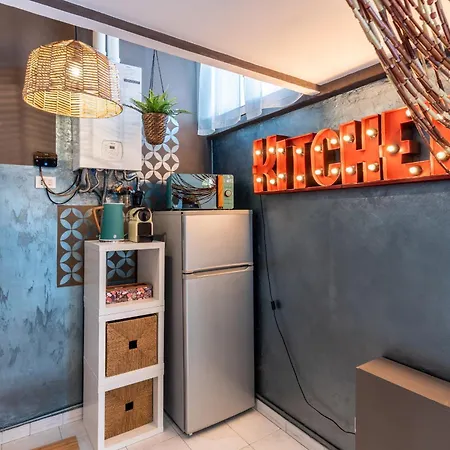Tropical Apartment