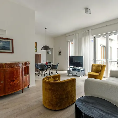 1br Uberto Visconti Di Modrone A With Balcony In Apartment