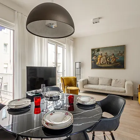 1br Uberto Visconti Di Modrone A With Balcony In Apartment