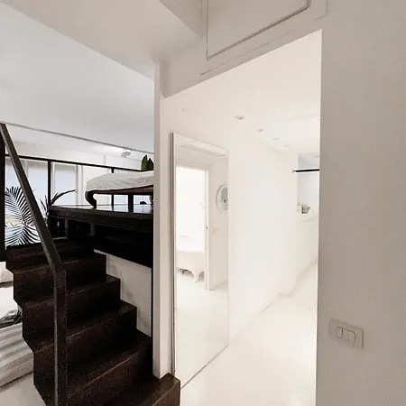 Loft Citylife Apartment *