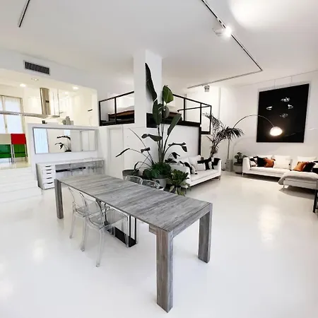 Loft Citylife Apartment