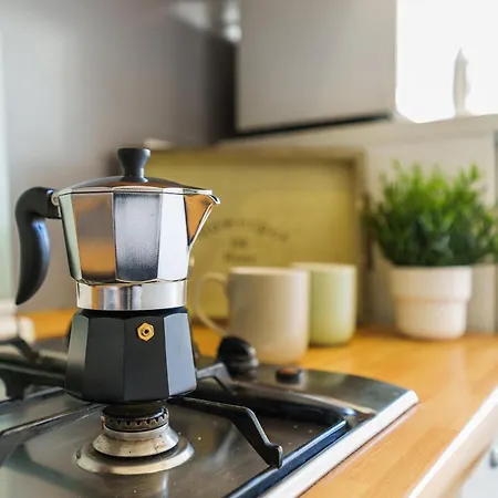 Апартаменты Urban Chic Retreat Station - Loreto *