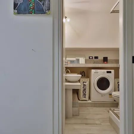 Quiet House In Navigli Sleeps 4 Milano