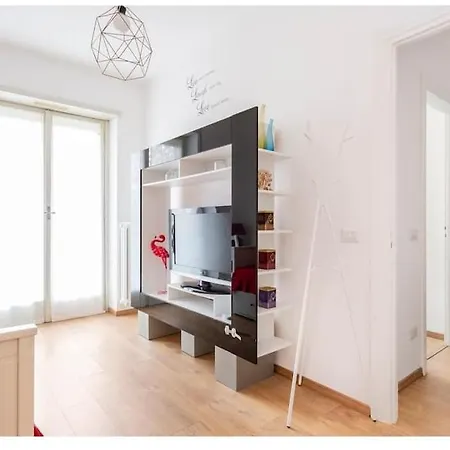 Apartment Casa Rizzoli - Bilocale Vicinissimo M2