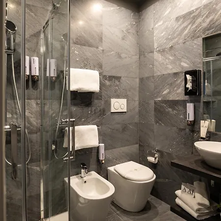 Hotel Ah - Duomo Essence