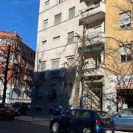 Casa Luna Апартаменты Милан