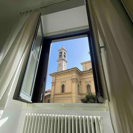 Ampio E Accogliente Bilocale - Fara 1, Porta Nuova