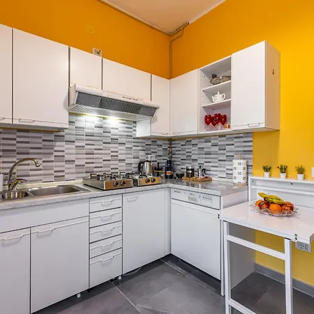 Brentahouse - 5 Stops To Duomo Centro By Metro M3 شقة ميلان