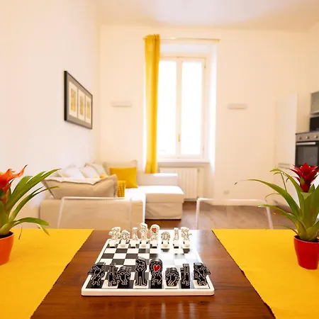 The Keith Haring - Porta Romana Area Apartment