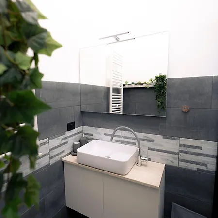 The Keith Haring - Porta Romana Area Apartment