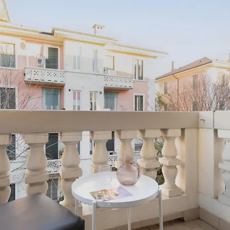 Apartment Easylife - Navigli Stile E Relax Urbano Milan