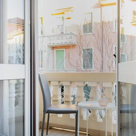 Easylife - Navigli Stile E Relax Urbano Apartment *