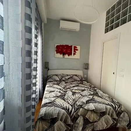 Confortevole Zona Bocconi-porta Romana Apartamento *