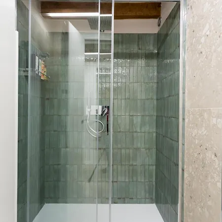 Moscova Luxury Couette-café 4*