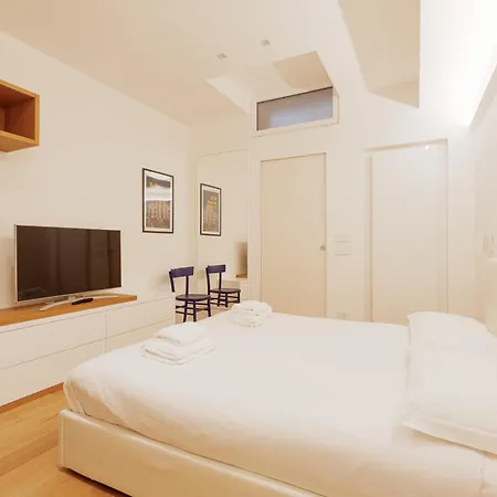 Chic & Modern Flat Just 450 Mt From Centrale Fs