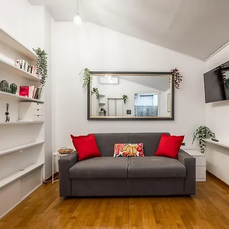 Appartement Duomo In 5 Minutes Cozy And Quiet Milaan