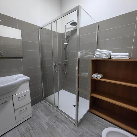 Apartment Milanforester *