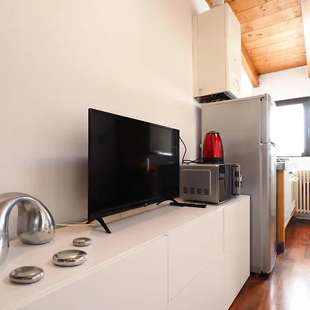 Primopiano - Comune Antico شقة