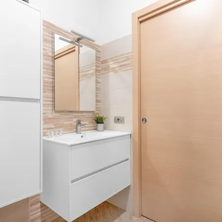 Le14 -duomo-loreto- Wifi - - Modern Appartement