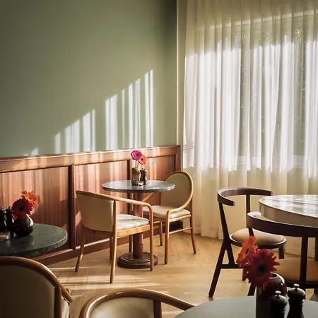 Max Brown Missori, Part Of Sircle Collection