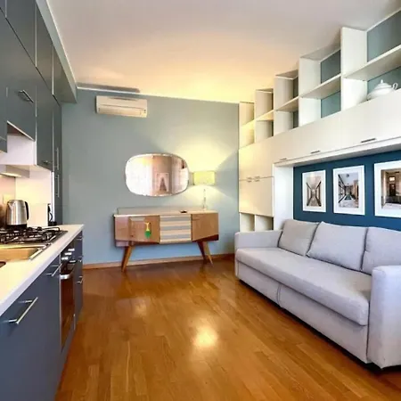 Maison Bleue- Romantic Flat,apt Near M1 -duomo 2 Fermate -centro Milaan
