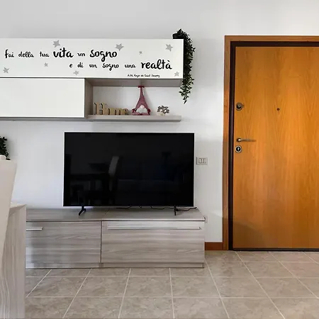 Appartamento Splendido Quadrilocale Vicino Metro Istria