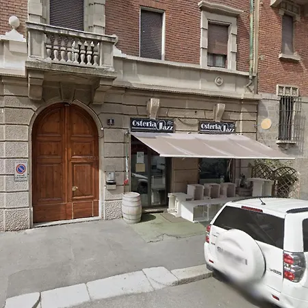 • grazioso Tra Life E San Siro • 