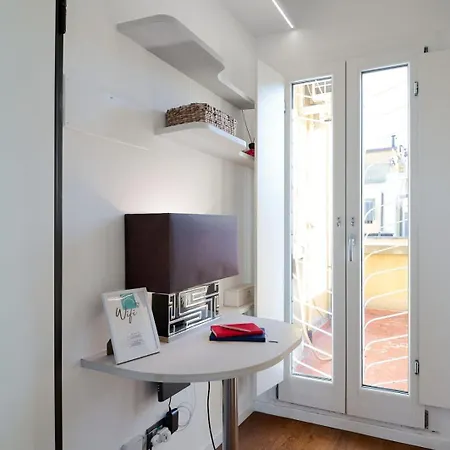 Apartment 5-days In Milan
