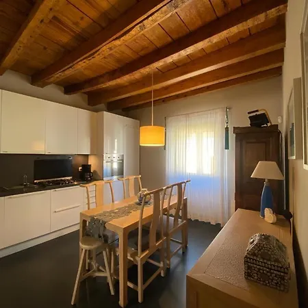 Marghera 37 Modern *