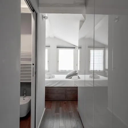 Lägenhet S Agostino - Porta Genova Milano