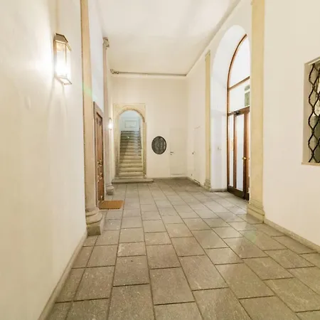 Duomo Charme Apartment *