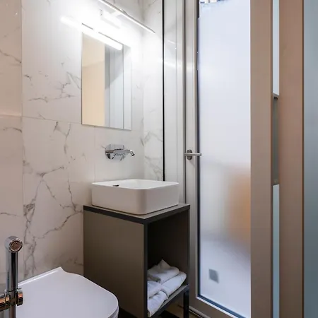 London Hotel