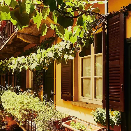 Апартаменты Lovelyloft - Alzaia Naviglio
