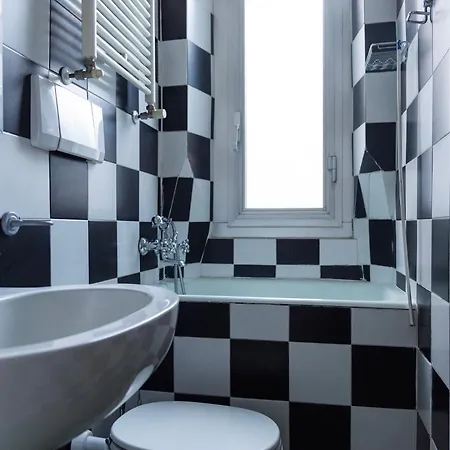 Casa Leonardo Da Vinci - 10 Minuti Dal Duomo Apartman Milánó