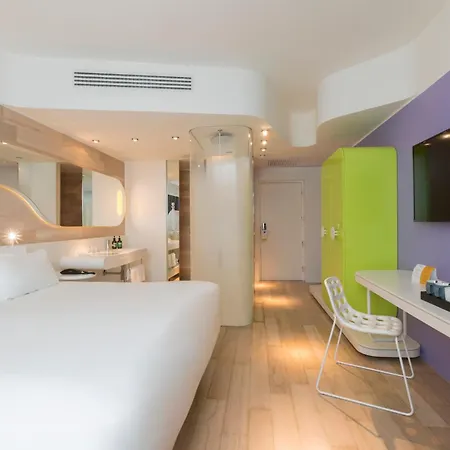 Voco Milan-fiere By Ihg מילאנו