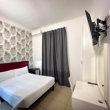Hotel Rossovino 2*