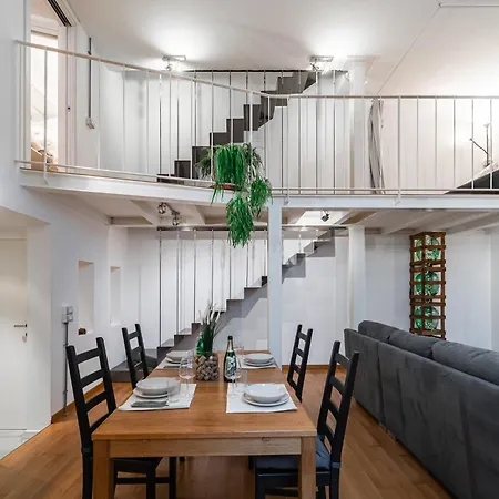 Semesterbostad Luxavocadoloft Duomo 10m *