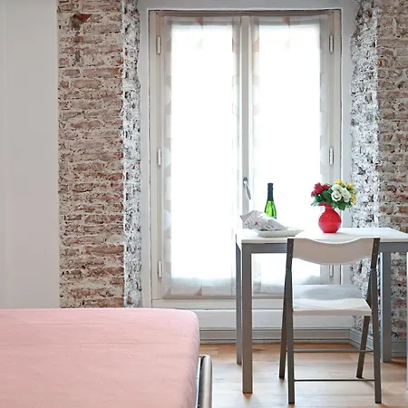 Milano Suite Home Milan