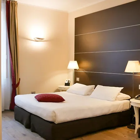 Townhouse 33 Milánó