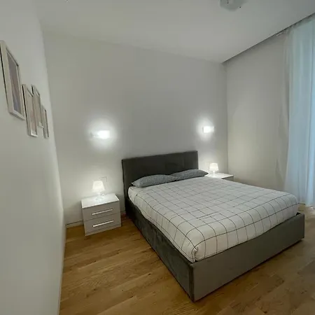 Imhome - Dante Apartment Milan