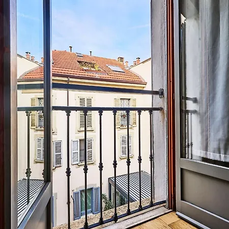 Apartment Moscova Charme