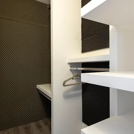 Bnbutler - Archimede 53 - Bright Milaan