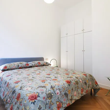 Elegant In Repubblica Brera Appartement *
