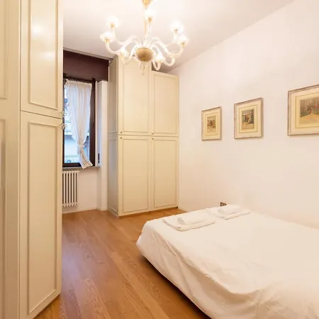 A Due Passi Dal Duomo Apartman