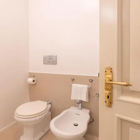 A Due Passi Dal Duomo Apartman *