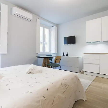 House Of Design Casati - Corso Buenos Aires 3*